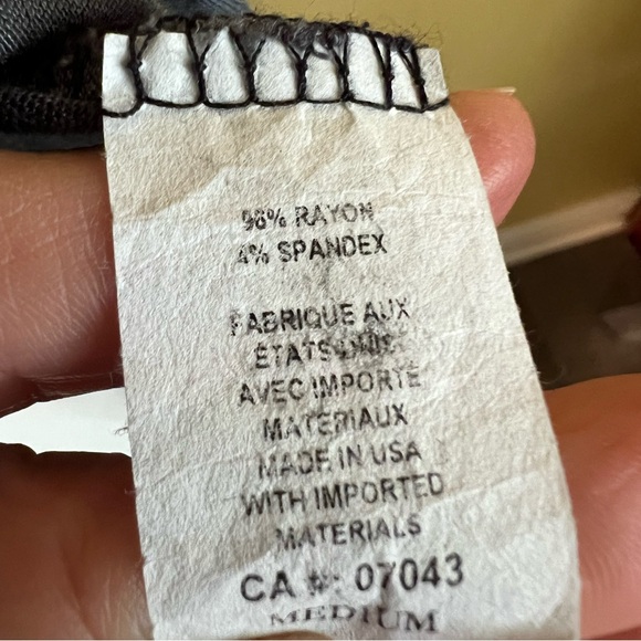 NWOT- Lightweight open cardigan -M - Picture 9 of 9